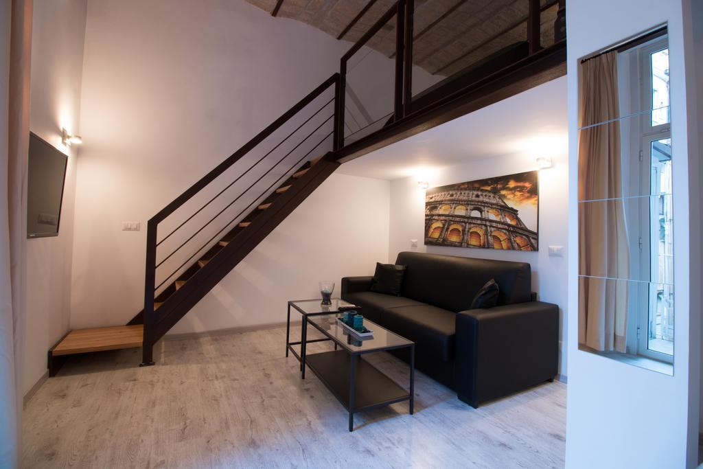 Inner House * Rom